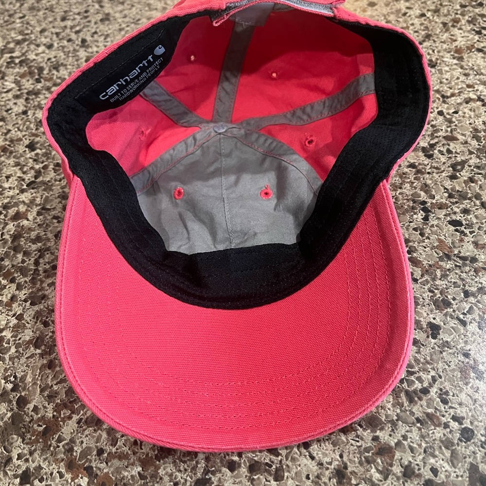 Red Carhartt Hat - Picture 2 of 4